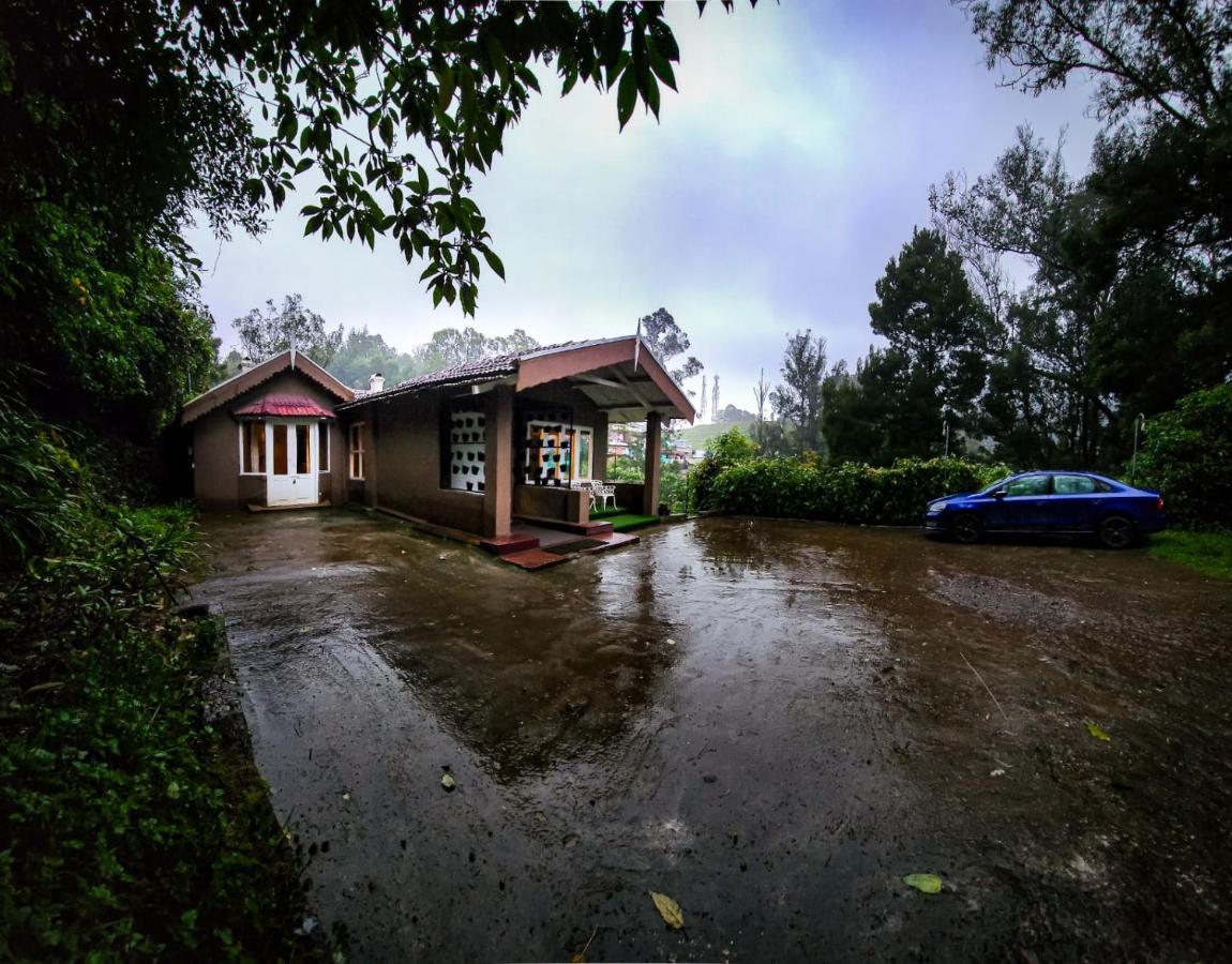 Bob'S Woodside Bungalow Hotel อูตี ภายนอก รูปภาพ