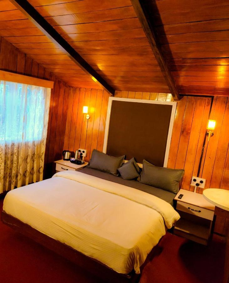 Bob'S Woodside Bungalow Hotel อูตี ภายนอก รูปภาพ